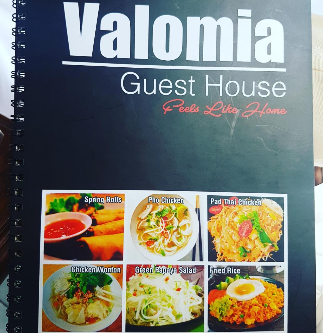 Valomia Guest House Denpasar  Ngoại thất bức ảnh